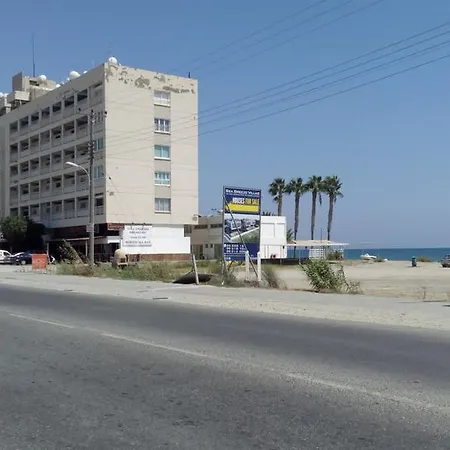 Andriana House Дом отдыха